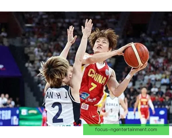 中国男篮力克强敌晋级亚洲杯四强再创历史新篇章展现团队顽强拼搏精神