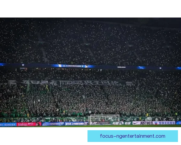 豪门对决再掀高潮新星绝杀点燃联赛争冠悬念球迷沸腾全场喝彩之夜