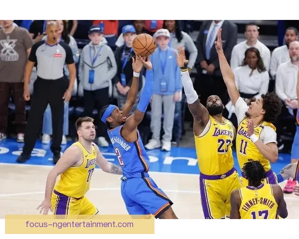 NBA焦点战群星爆发争夺季后赛席位东西部格局再生变数引热议