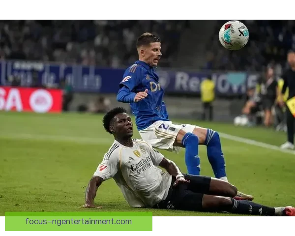 欧冠最新战报：豪门激战一触即发，球迷热议焦点比赛走势